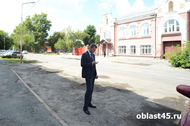 Россияне назвали комфортную частоту командировок